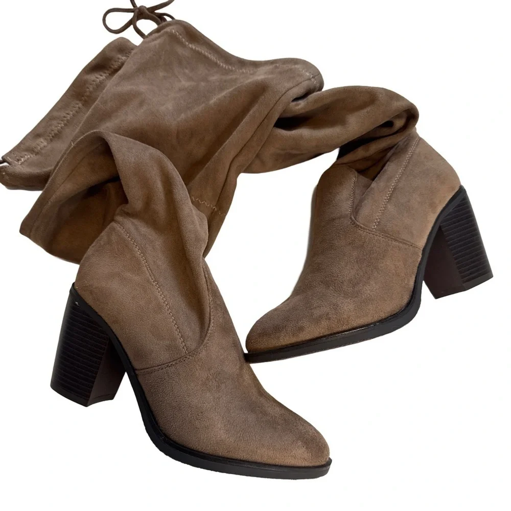 Forever Sock Boots Faux Suede 7.5 Taupe Over-the-Knee Fall Mobwife Chic Neutral